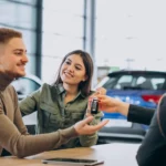 Car Financing vs. Paying Cash: What’s the Better Way to Buy a Vehicle?